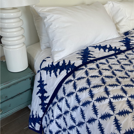 Aster Thistle Reversible King Quilt